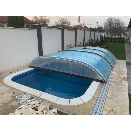 Műkő medence szegélykő - Szakállas bálna profil - Fokozottan csúszásmentes