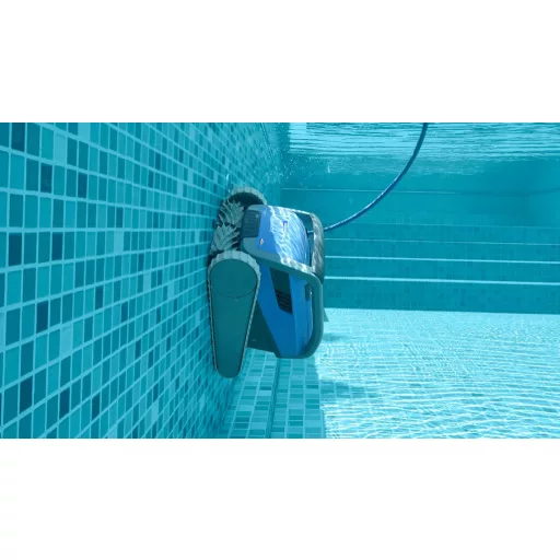 Maytronics Dolphin M600 medence porszívó robot - 2026