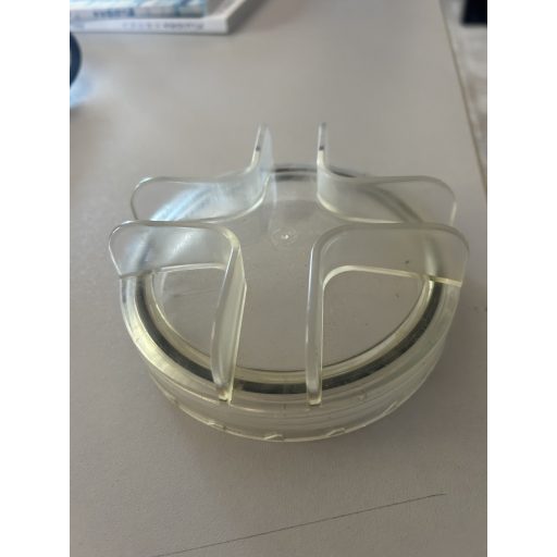 Előszűrő fedél átlátszó tömítéssel