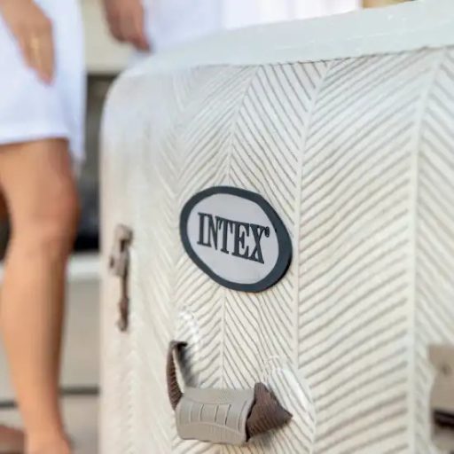 INTEX PureSpa Chevron Deluxe jakuzzi 6 személyes szögletes 196 x196 x 71cm bézs / fehér #28472