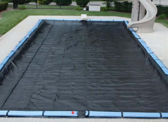 Medence téliesítés